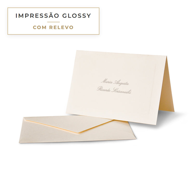 Cartão social — impressão glossy, com relevo